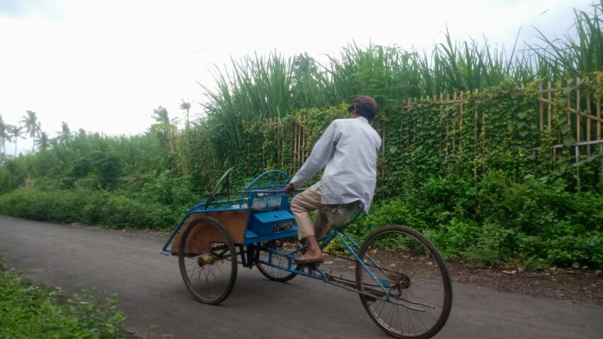 ldiijember-hikmah-bapak-pengayuh-becak