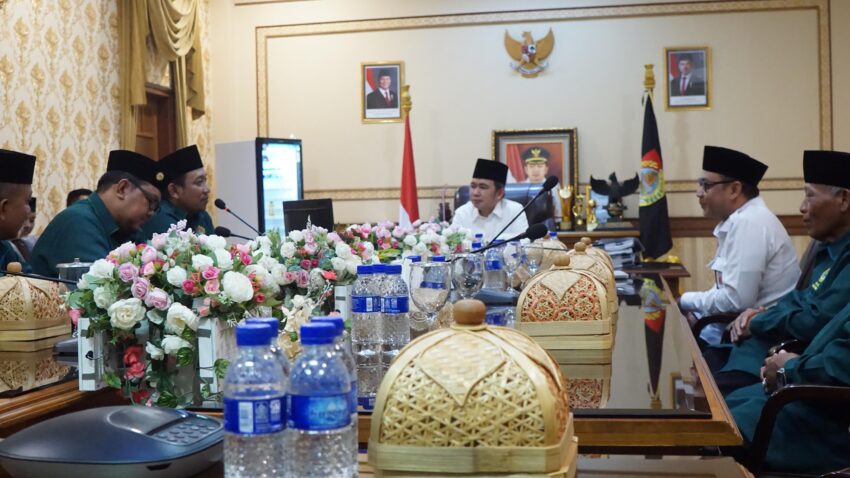 ldiijember-bupati-gus-fawaid-audiensi3