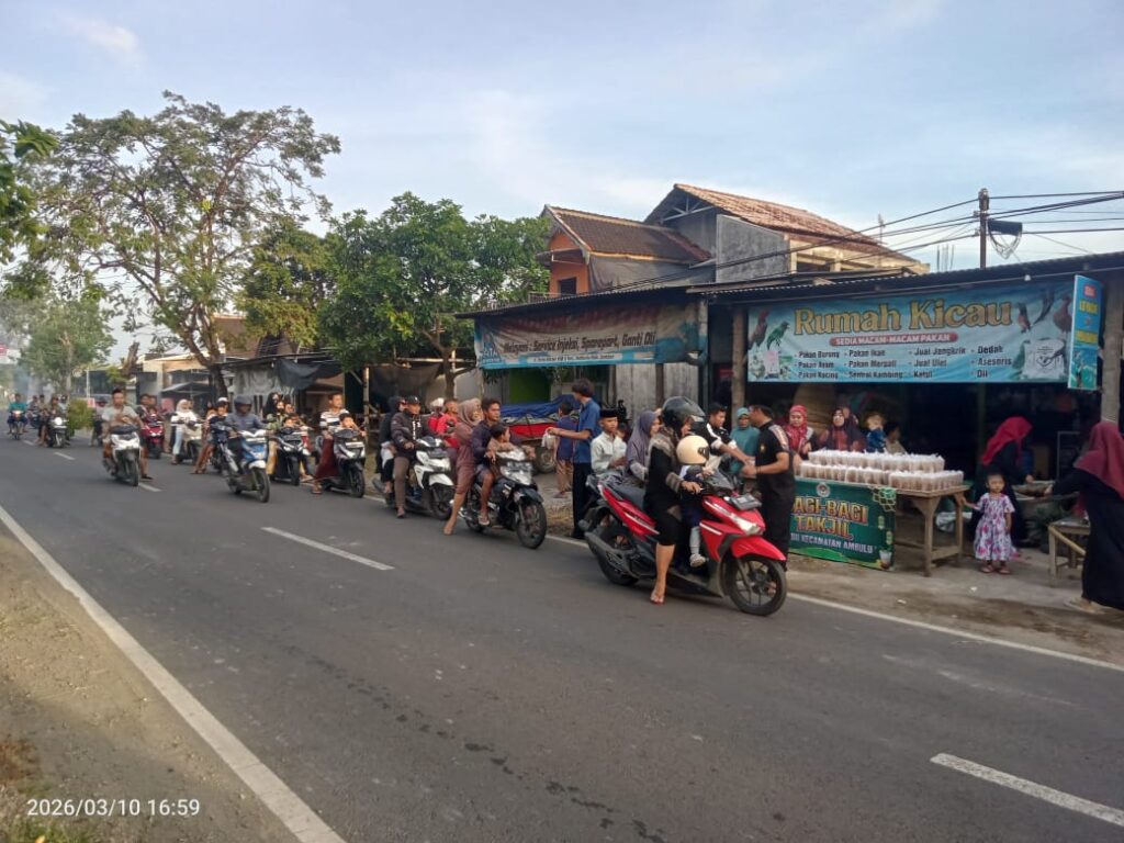 ldiijember-pc-ambulu-bagi-takjil3