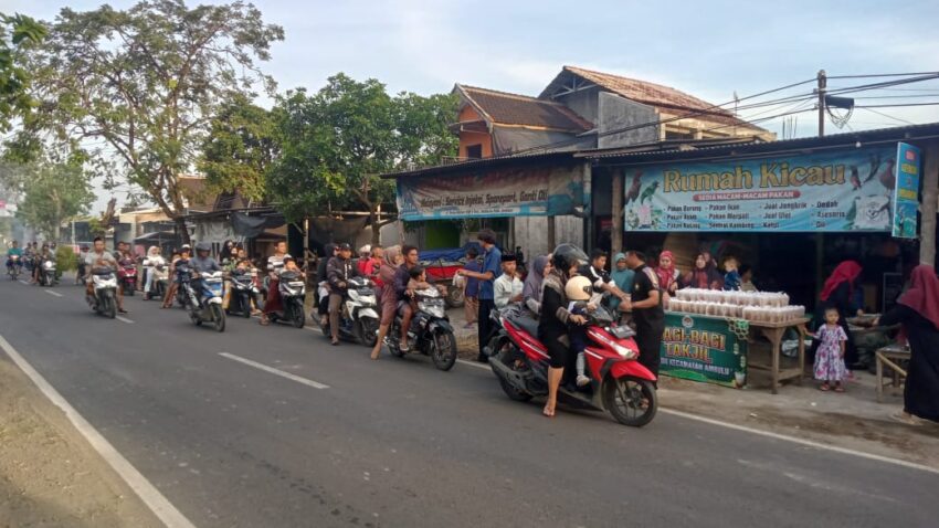 ldiijember-pc-ambulu-bagi-takjil3